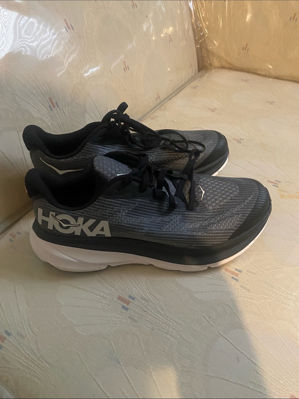 Hoka ladies Black and Gray Running Trainers size 5